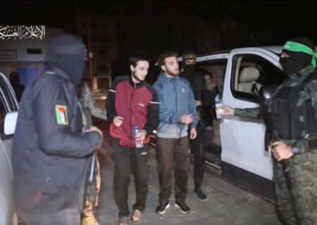صیہونی فوجی فلسطینیوں کی لاشوں میں اپنے قیدیوں کو تلاش کررے ہیں