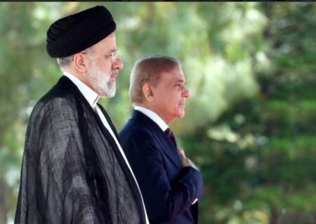 شہید صدر رئیسی کی مسلم امہ کیلئے خدمات ہمیشہ یاد رکھی جائیں گی، پاکستانی وزیراعظم