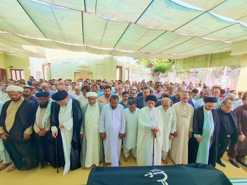 علامہ شبیر حسن میثمی کے بھائی کی نماز جنازہ/  مذہبی، قومی و ملی شخصیات کی شرکت