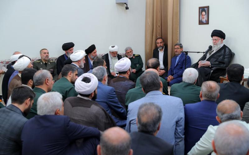 پاسبانان حرم نے ایران اور خطے کو بچا لیا، رہبر معظم