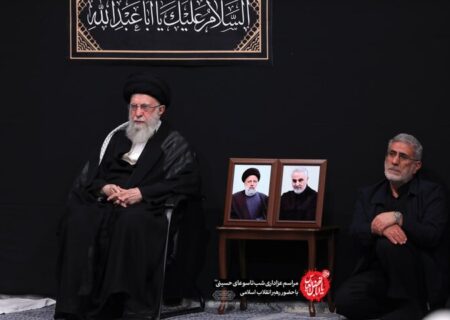 رہبر انقلاب اسلامی کی موجودگی میں تاسوعائے حسینی (ع) کی مجلس عزا کا انعقاد