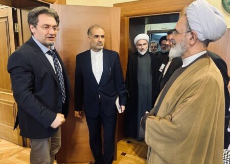 اسلام کسی بھی افراط اور انتہا پسندی سے پاک ہے، آیت اللہ اعرافی