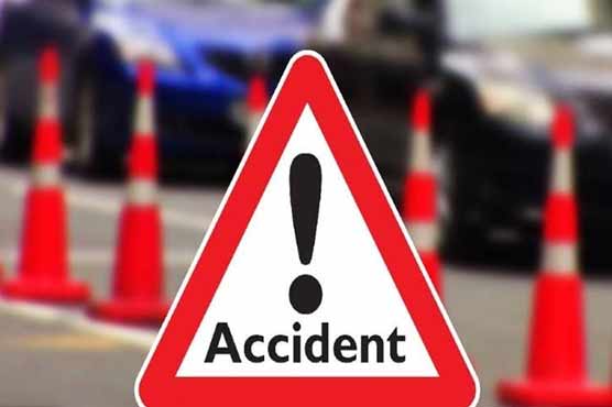 چاغی میں زائرین کی بس کو حادثے میں متعدد افراد زخمی