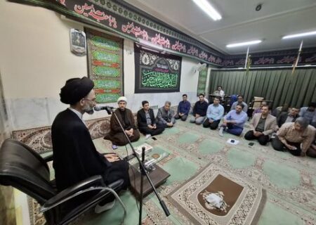 اسلام کے پاس مسلمانوں کی زندگی کے تمام شعبوں کے لیے منصوبہ موجود ہے، امام جمعہ کاشان
