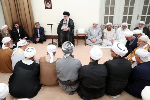 غزہ کے مظلوموں کی حمایت آج کا ایک حتمی فریضہ ہے، رہبر معظم
