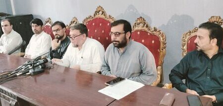 کرم یکجہتی کمیٹی کے تحت نیشنل پریس کلب اسلام آباد کے سامنے پریس کانفرنس؛ امن و امان کا مطالبہ