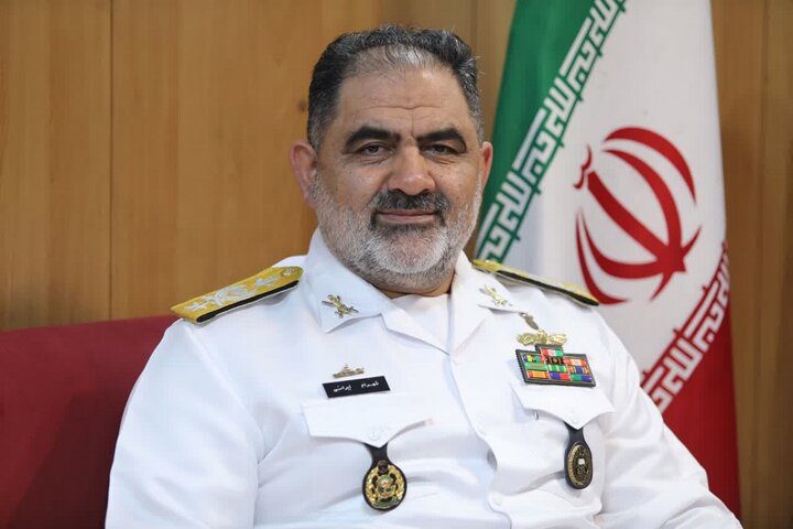 امریکی بحری جہازوں کی کڑی نگرانی کررہے ہیں، سربراہ ایرانی بحریہ