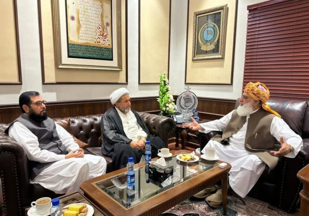 علامہ عارف حسین واحدی کی مولانا فضل الرحمان سے ملاقات