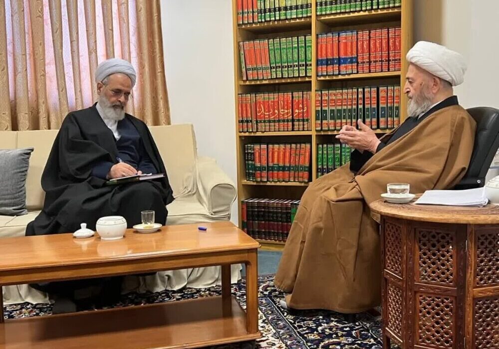 آیت اللہ اعرافی کی آیت اللہ العظمی سبحانی سے ملاقات