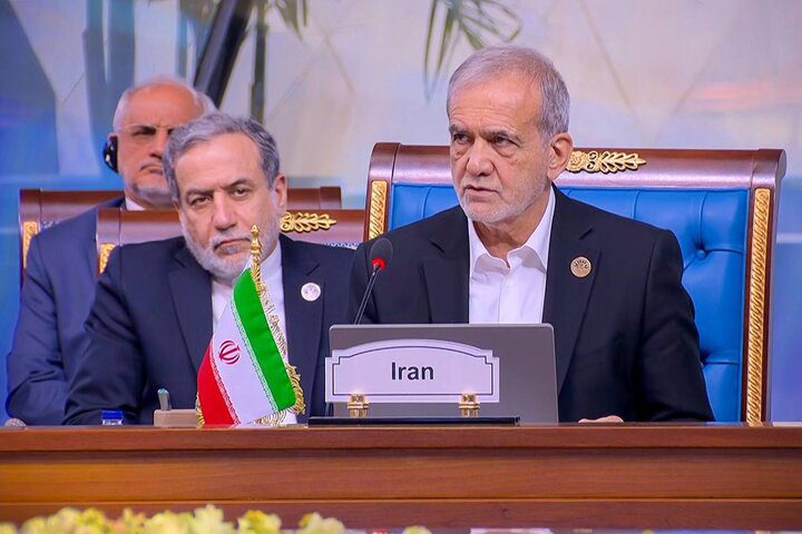 مسلم ممالک متحد ہو کر اسرائیلی جارحیت کا مقابلہ کریں، ایرانی صدر