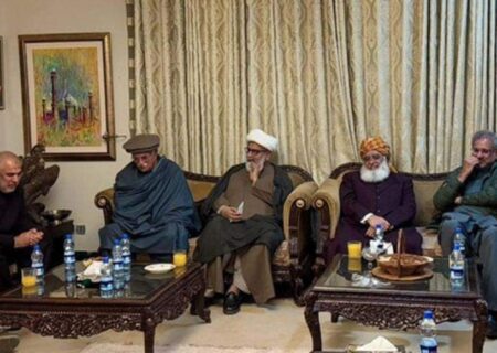 سربراہ ایم ڈبلیوایم سینیٹر علامہ راجہ ناصرعباس و دیگر اپوزیشن قیادت کی بڑی بیٹھک ملک میں از سر نو انتخابات کا مطالبہ