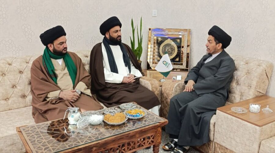 آیت اللہ العظمیٰ شیخ بشیر حسین نجفی کے مرکزی دفتر کے وفد کی بنگلہ دیش میں رہبر معظم کے نمائندے سے ملاقات