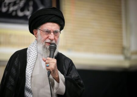 ایران نے ثابت کیا انقلاب اسلامی کی بنیادیں فولاد سے بھی زیادہ مضبوط ہیں، رہبر معظم