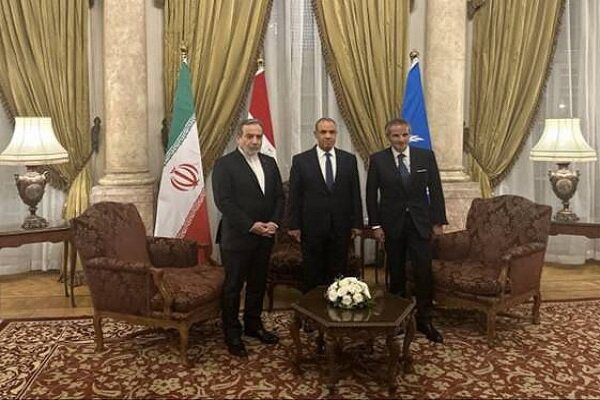 قاہرہ، ایران، مصر کے وزرائے خارجہ اور آئی اے ای اے سربراہ کی سہ فریقی ملاقات
