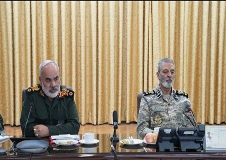 دشمن کے ہر حملے کا بھرپور جواب دینے کے لئے آمادہ ہیں، ایرانی مسلح افواج