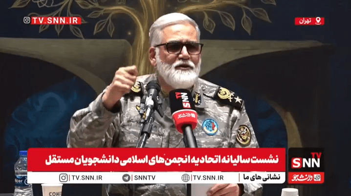 انقلاب اسلامی ایران کے فوج کے بریگیڈیئر احمد رضا پوردستان کا اعتراف