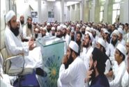 قرآن اور اس کی تعلیمات سے دوری کی وجہ سے آج مسلمان مصائب و مشکلات کا شکار ہیں