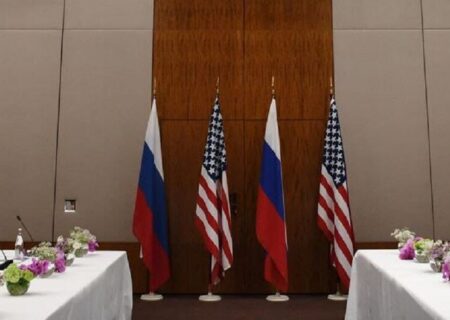 امریکہ یوکرین جنگ کے خاتمے کے لیے روس کے ساتھ خفیہ مشاورت میں مصروف