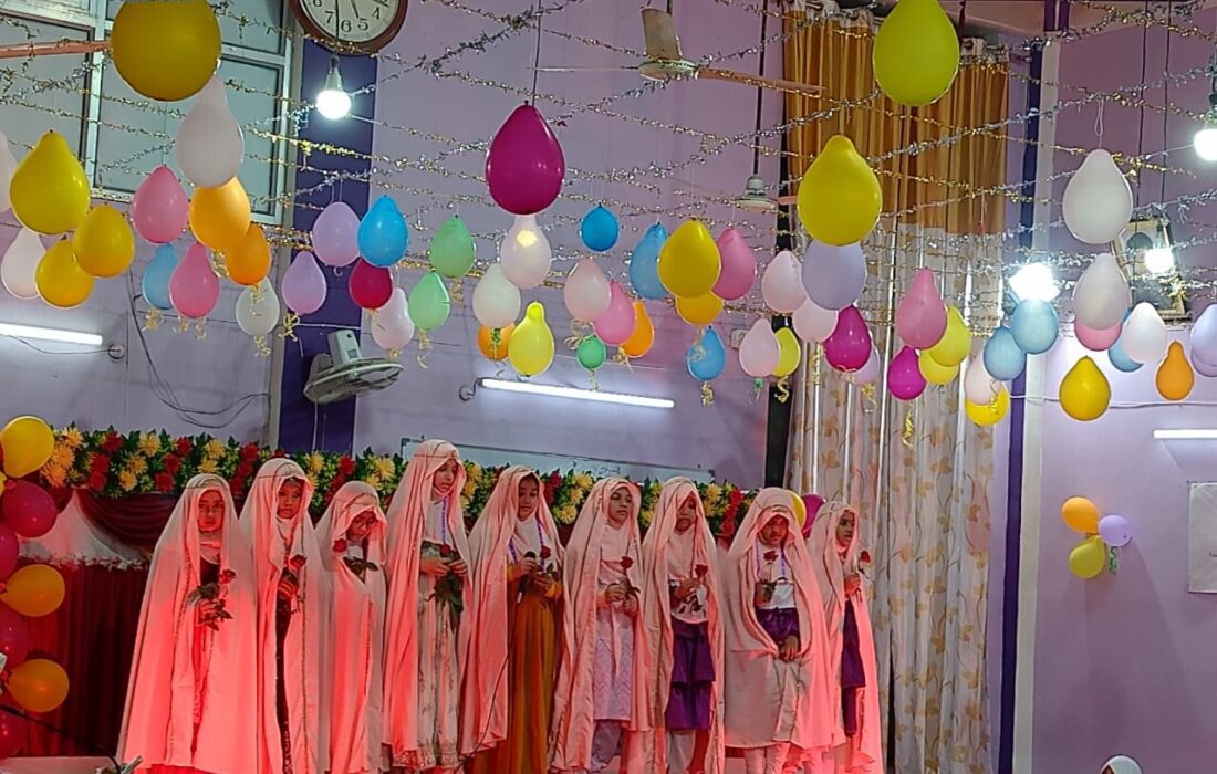 لکھنؤ؛ حوزہ علمیہ جامعۃ الزہراء میں عظیم الشان جشنِ فاطمی و جشنِ تکلیف