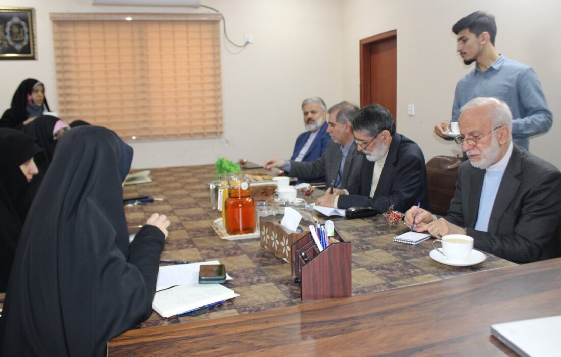 ملکی و بین الاقوامی شخصیات کا جامعۃ المصطفیٰؐ کراچی شعبۂ طالبات کا دورہ، تعلیمی سرگرمیوں پر بریفنگ