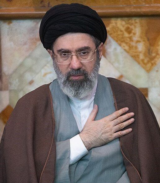 آیت سید مجتبی حسینی خامنہ ای اسلامی جمہوریہ ایران کے تیسرے رہبر منتخب