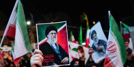 تہران کے عوام آج رات 10 بجے سے شہید رہبر معظم انقلاب کے جسد مطہر کے ساتھ وداع کریں گے