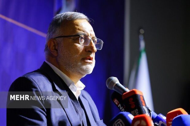 دشمن کے حملوں میں تباہ ہونے والے گھروں کی تعمیر نو کی مکمل ذمہ داری لیں گے، میئر تہران