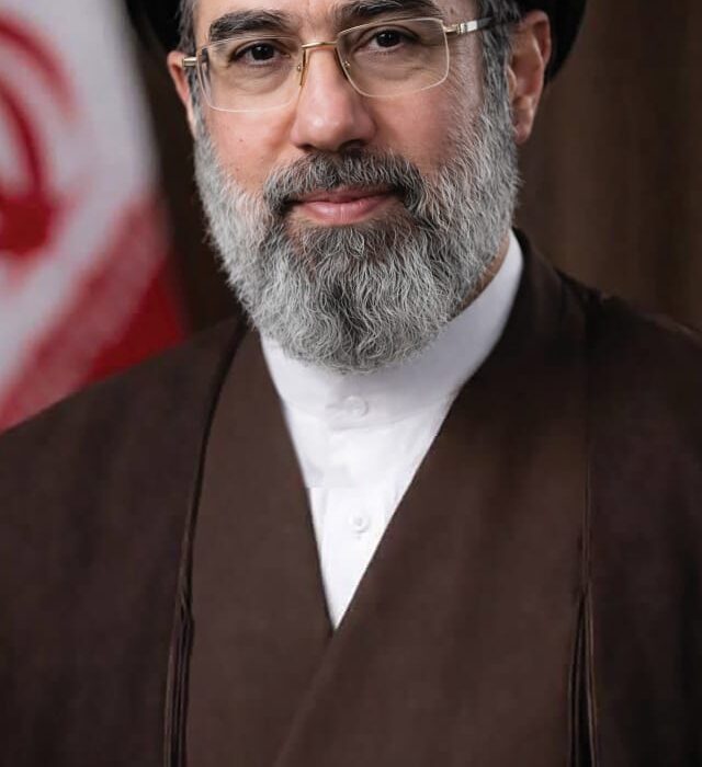 یوم مسلح افواج” کے موقع پر رہبر معظم امام سید مجتبیٰ خامنہٰ ی دام ظلہ کا خصوصی پیغام