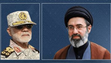 خاتم الانبیا سینٹرل ہیڈکوارٹر کے کمانڈر کی رہبر معظم انقلاب اسلامی سے ملاقات