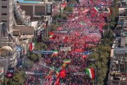 مشہد: نگاہ کی آخری حد تک انسانوں کا سمندر ہی سمندر