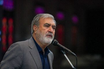 امریکی صدر دھمکیوں کے بجائے اپنی سکیورٹی کی فکر کریں، ایرانی رکن پارلیمنٹ